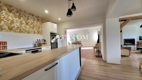 Maison 7 pièce(s) 4 chambre(s) 173.95 m²