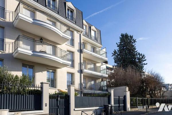 Appartement récent de type 3 pièces