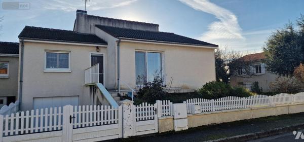 Pavillon à vendre à Thouars dans les Deux-Sèvres (79100), ref : 79/BB/520