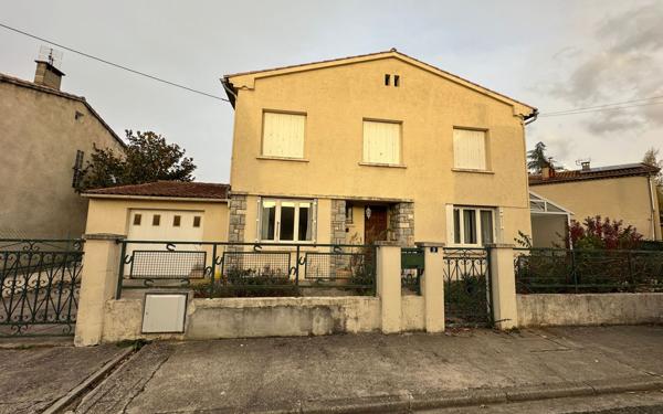 Maison à vendre    6 pièces •  Limoux