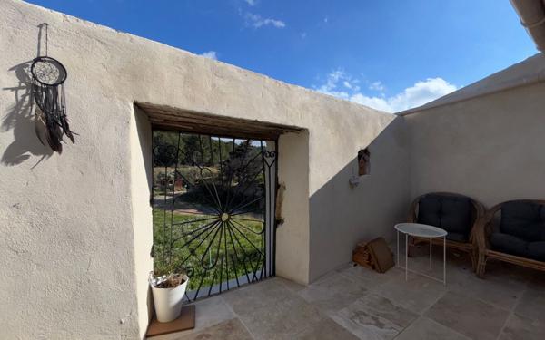 Maison à vendre    4 pièces •  Fabrezan