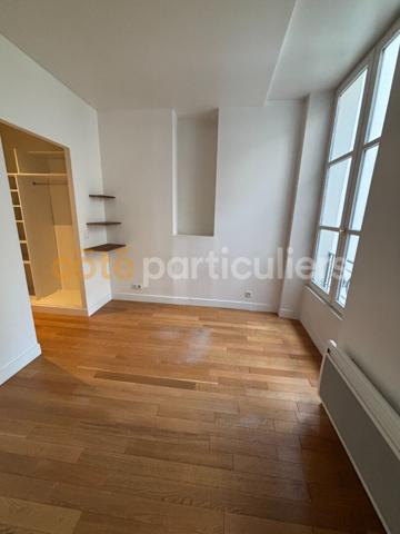 Location
                Appartement47 m² - 2 Pièces -
                    PARIS (75002)