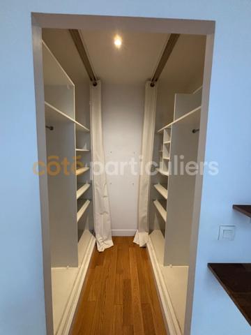 Location
                Appartement47 m² - 2 Pièces -
                    PARIS (75002)