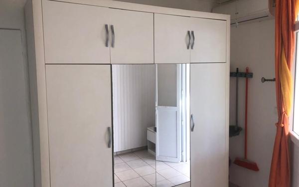 Appartement à louer    1 pièce • 22 m2 Saint-François