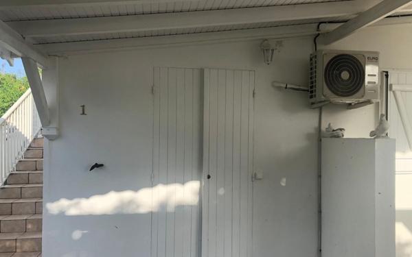 Appartement à louer    1 pièce • 22 m2 Saint-François