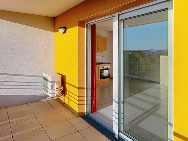 Appartement lumineux avec un grand balcon de 11 m2