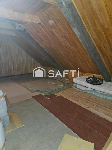 Maison avec appartement indépendant et terrain