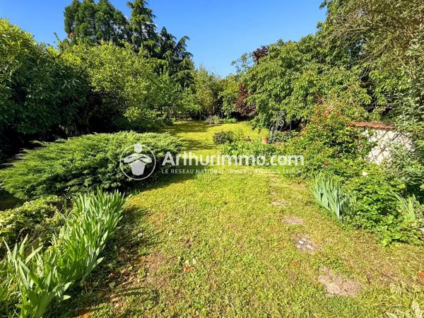 Vente                                                      Maison
                        
                     8 pièces                      172 m2                     à Ris-Orangis
