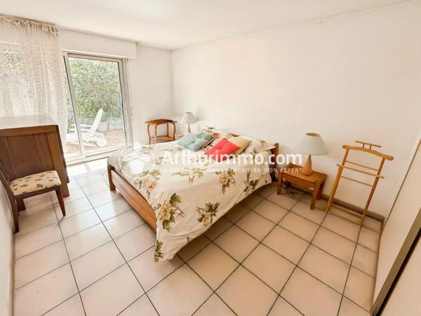 Vente                                                      Maison
                        
                     8 pièces                      172 m2                     à Ris-Orangis