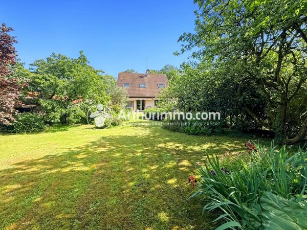 Vente                                                      Maison
                        
                     8 pièces                      172 m2                     à Ris-Orangis