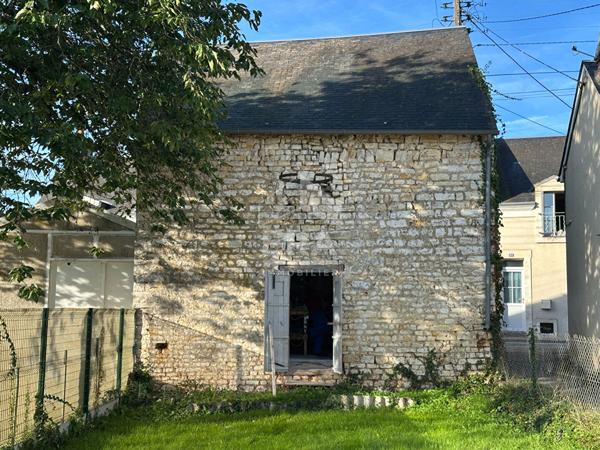 DEOLS Centre ville - Grange avec terrain de 636 m²