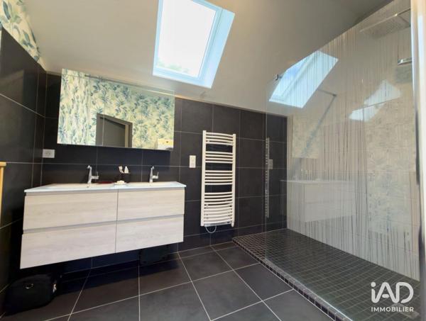 Maison à vendre 5 pièces 137 m² Vert-Toulon