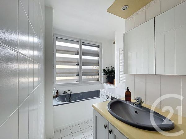 Appartement à vendre  2 pièces - 48 m2 LYON - 69008