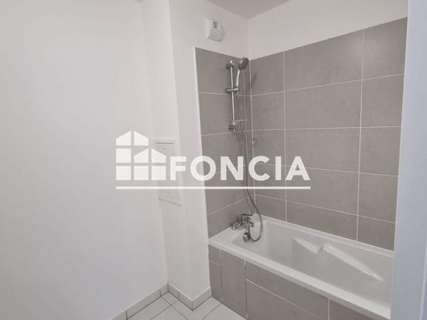 Location Appartement 3 pièces 61 m² - 113 BOULEVARD DU MARECHAL JUIN Mantes La Jolie 78200