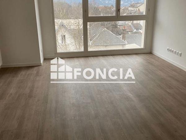 Location Appartement 3 pièces 61 m² - 113 BOULEVARD DU MARECHAL JUIN Mantes La Jolie 78200