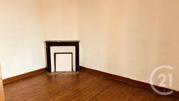 Maison à vendre  4 pièces - 75 m 2   ANGOULEME  - 16