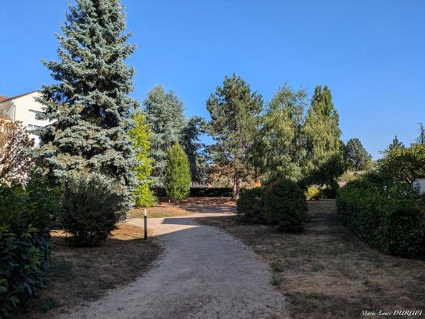 Vente / Studio à Sens (89100)