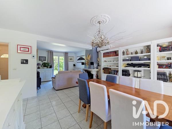 Maison à vendre 5 pièces 97 m² Serris
