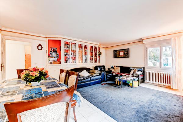 Saint-Sauveur-sur-Tinée (06420) Appartement 4 pièces, séjour 30 m² et 2 balcons