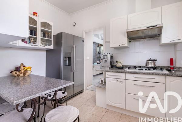 Maison à vendre 6 pièces 133,23 m² Bron