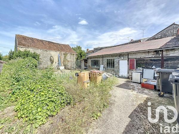 Immeuble à vendre 165 m² Beaune-la-Rolande
