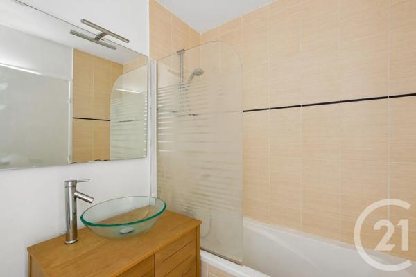 Appartement F1 à vendre  1 pièce - 30,69 m 2   PARIS  - 75013