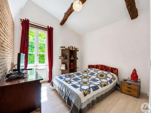 Ensemble immobilier en pierre avec piscine!!!!
