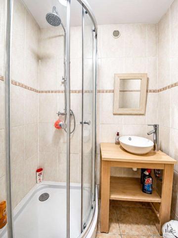 Ensemble immobilier en pierre avec piscine!!!!
