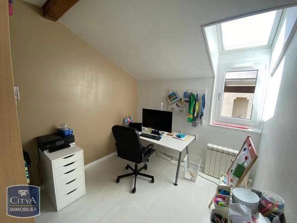 Appartement à louer 4 pièces 124.92m² Prévessin-Moëns (01280)