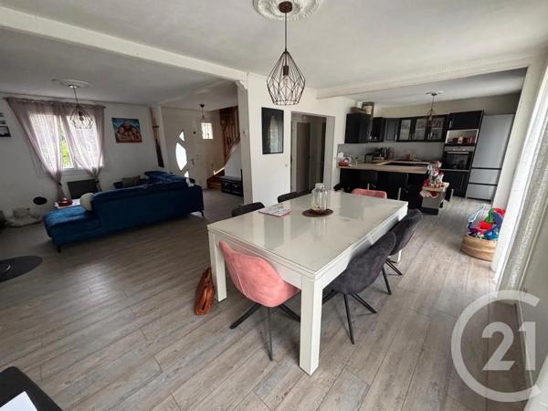 Maison à vendre  6 pièces - 115 m 2   CLAYE SOUILLY  - 77