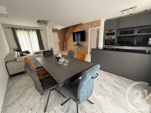 Maison à vendre  6 pièces - 115 m 2   CLAYE SOUILLY  - 77
