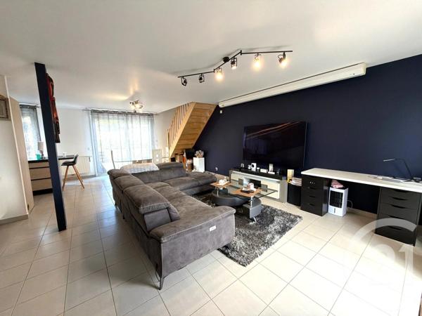 Maison à vendre  7 pièces - 131,20 m 2   EPONE  - 78