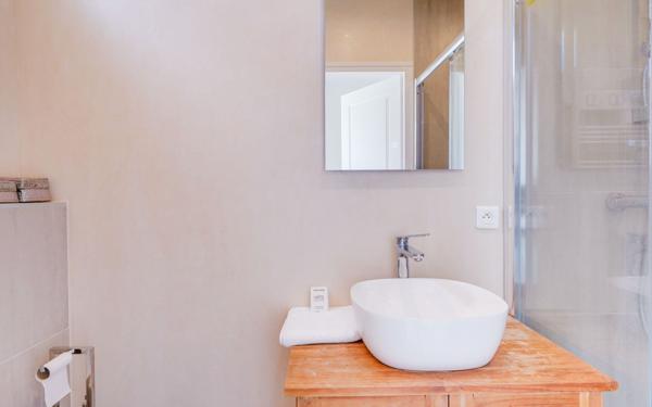 Maison à vendre    5 pièces •  Saint-Trojan-les-Bains