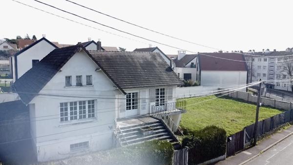 Linas (91310) LINAS - Environnement pavillonnaire recherché - MAISON F4 sur S/SOL TOTAL - 92 M2 HAB SOIT 192 AU SOL