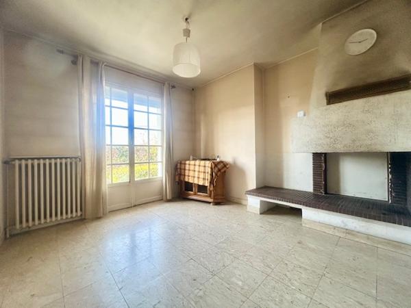 Linas (91310) LINAS - Environnement pavillonnaire recherché - MAISON F4 sur S/SOL TOTAL - 92 M2 HAB SOIT 192 AU SOL