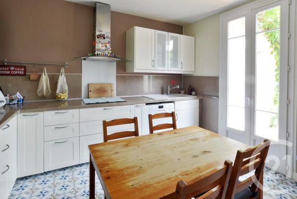 Maison à vendre  6 pièces - 109 m 2   MONTGERON  - 91