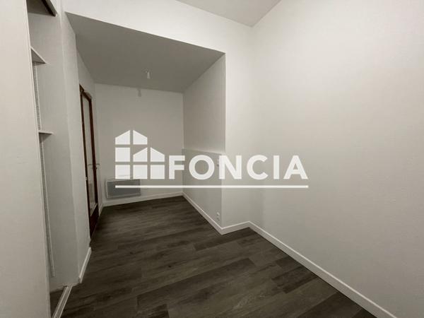 Location Appartement 3 pièces 52 m² - 9 RUE DE BEGLES Bordeaux 33800