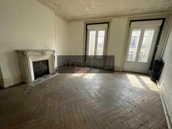 Bureau de 1164 m² à vendre à Bordeaux Centre