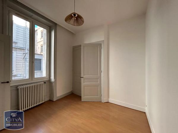 Appartement à louer 3 pièces 59.89m² Saint-Étienne (42000)