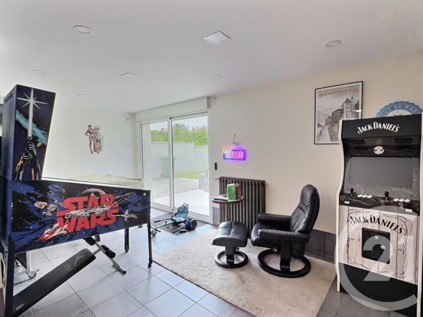 Maison à vendre  6 pièces - 136 m 2   MORANGIS  - 91
