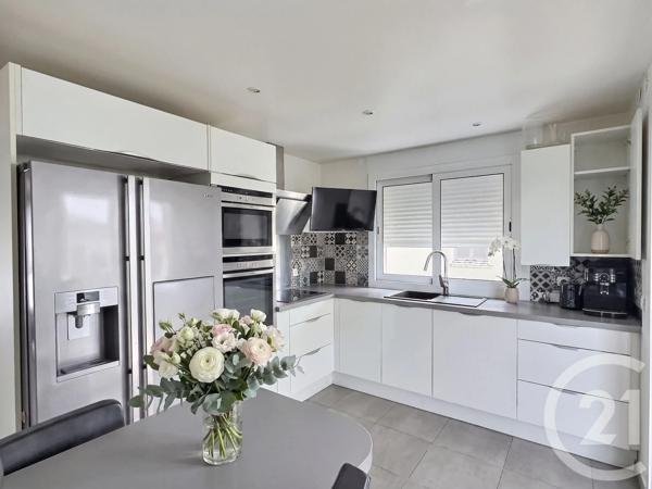 Maison à vendre  6 pièces - 136 m 2   MORANGIS  - 91