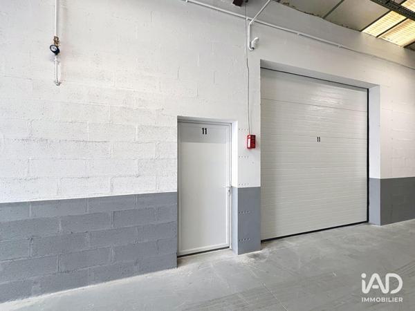 Location local d’activité 43 m² Brie-Comte-Robert