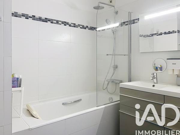 Appartement à vendre 3 pièces 66 m² Paris 17