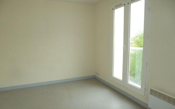 Appartement à louer    1 pièce •  La Rochelle