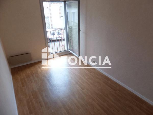 Location Appartement 2 pièces 47.58 m² - 41 RUE VERTE Tours 37000