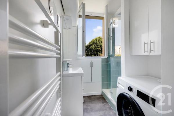 Appartement F2 à vendre  2 pièces - 39,88 m 2   MONTROUGE  - 92