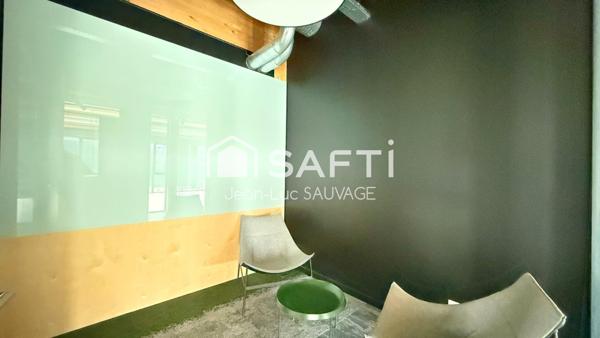 Bâtiment tertiaire sur 843 m² premium – Emplacement stratégique