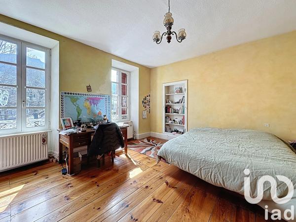 Demeure 14 pièces de 340 m² à Mende (48000)