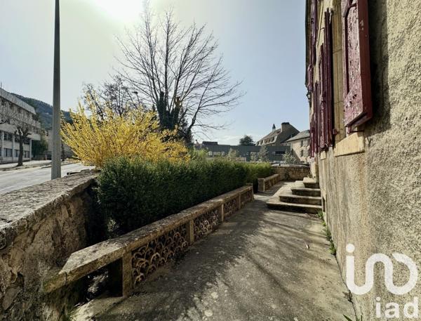 Demeure 14 pièces de 340 m² à Mende (48000)