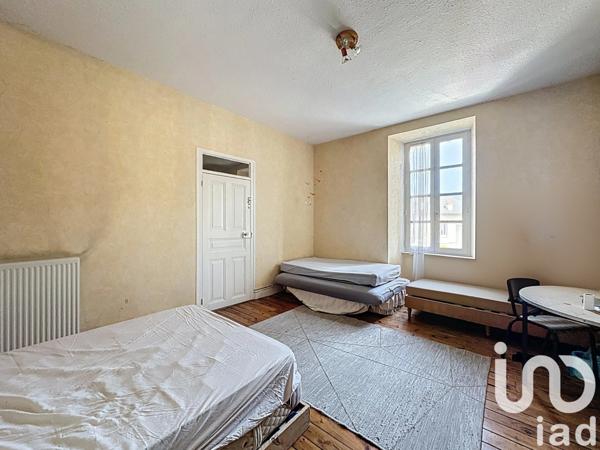 Demeure 14 pièces de 340 m² à Mende (48000)